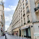 Urban Flat 70 - Authentic 3Bdr Parisian Flat